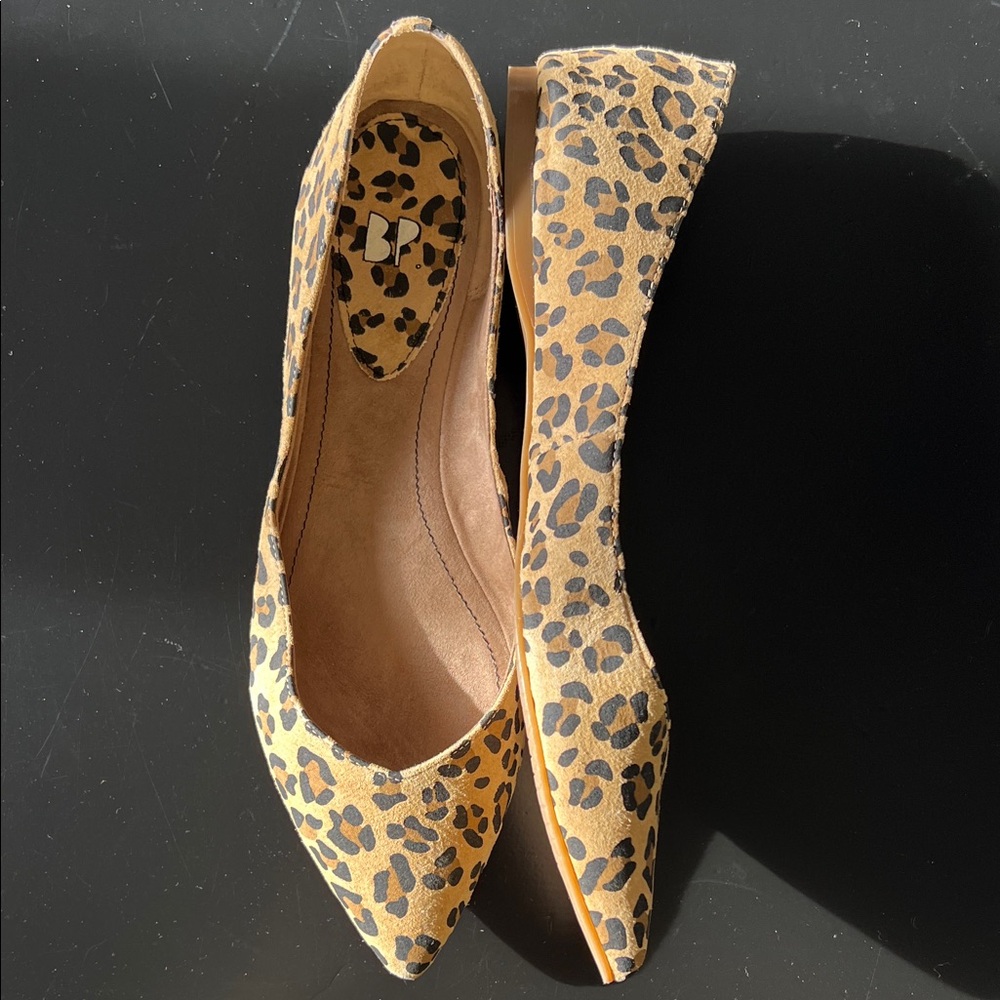 Nordstrom BP Leopard Print Women's Flats Size 8 in Like New Condition with Box - Picture 5 of 10